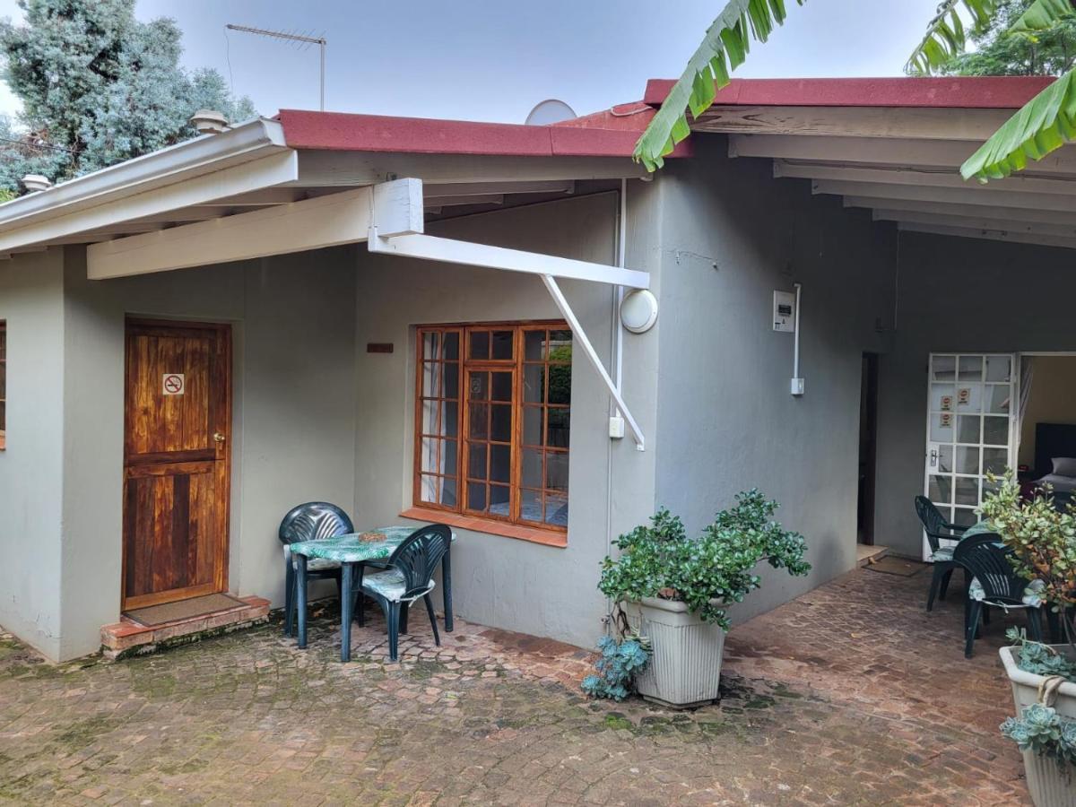 Margaret'S Place Johannesburg Eksteriør bilde